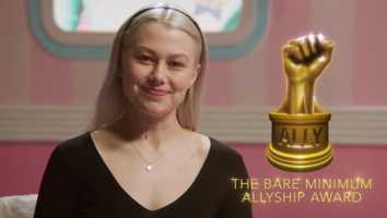 Phoebe Bridgers Wins the Bare Minimum Allyship Award and Apologizes to the Dead on 'Ziwe'